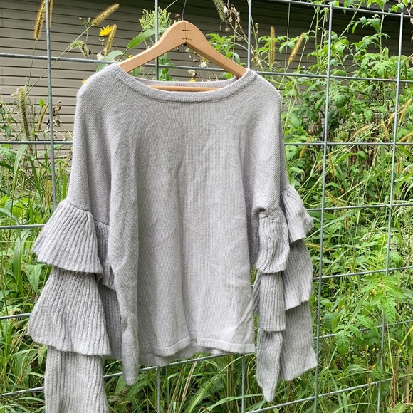 Cupio Sweaters - Cozy tiered sleeve sweater